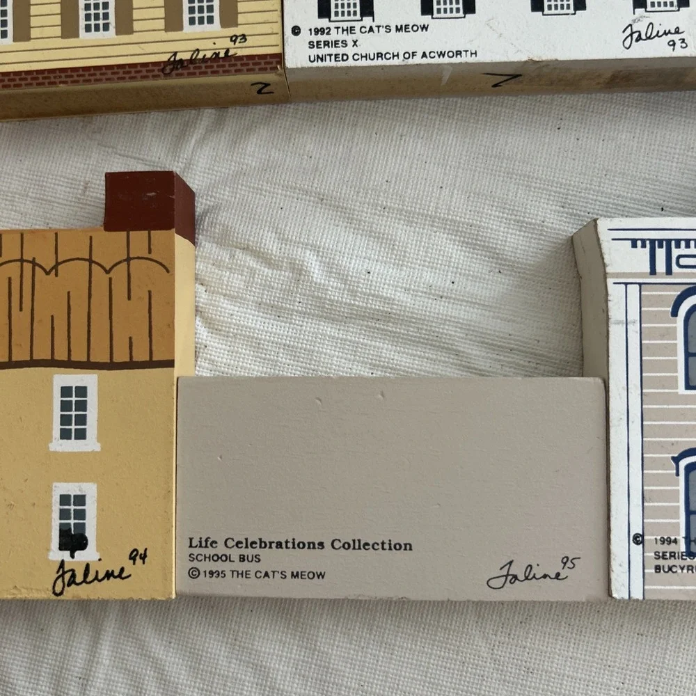 Lot of 7 The Cat's Meow Village Collectibles Faline Vintage 90s Wooden Houses B6